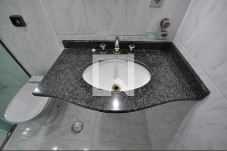 Apartamento à venda com 60m², 2 quartos e 1 vagaBanheiro Social