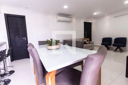 Apartamento à venda com 100m², 3 quartos e 3 vagasSala
