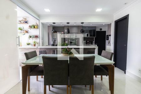 Apartamento à venda com 100m², 3 quartos e 3 vagasSala
