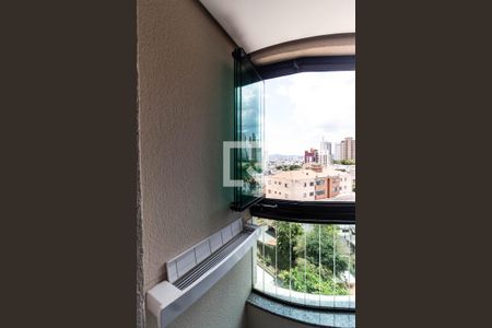 Apartamento à venda com 100m², 3 quartos e 3 vagasVaranda