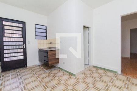 Casa para alugar com 55m², 1 quarto e sem vaga Casa para alugar com 55m², 1 quarto e sem vagaCozinha