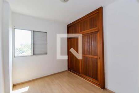 Quarto 1 de apartamento à venda com 2 quartos, 64m² em Vila Antonieta, Guarulhos