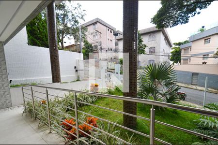 Apartamento para alugar com 85m², 3 quartos e 2 vagas Apartamento para alugar com 85m², 3 quartos e 2 vagasEntrada