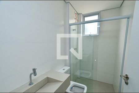 Apartamento para alugar com 85m², 3 quartos e 2 vagas Apartamento para alugar com 85m², 3 quartos e 2 vagasBanheiro social