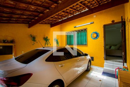 Casa à venda com 125m², 3 quartos e 2 vagasGaragem