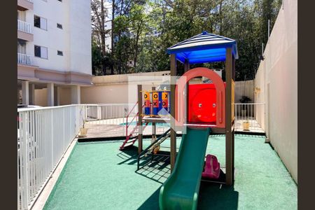 Apartamento para alugar com 102m², 2 quartos e 1 vagaÁrea comum - Playground