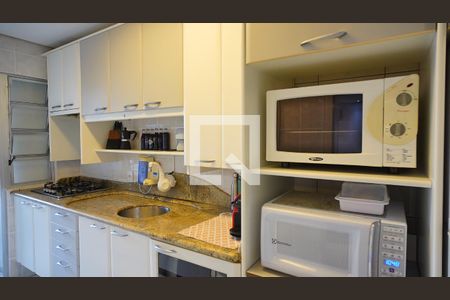 Apartamento para alugar com 102m², 2 quartos e 1 vagaCozinha