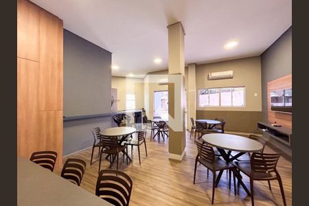 Apartamento para alugar com 102m², 2 quartos e 1 vagaÁrea comum - Salão de festas