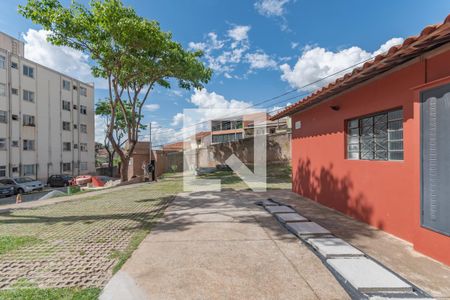 Área externa de apartamento à venda com 2 quartos, 50m² em Heliópolis, Belo Horizonte