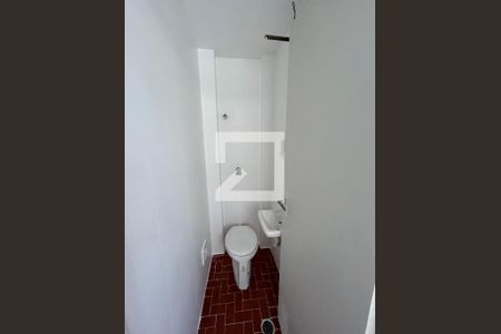 Apartamento à venda com 61m², 2 quartos e sem vaga Apartamento à venda com 61m², 2 quartos e sem vagaBanheiro de Serviço