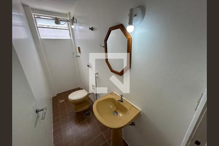 Apartamento à venda com 61m², 2 quartos e sem vaga Apartamento à venda com 61m², 2 quartos e sem vagaBanheiro