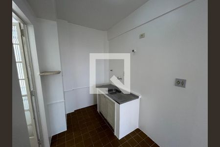 Apartamento à venda com 61m², 2 quartos e sem vaga Apartamento à venda com 61m², 2 quartos e sem vagaCozinha