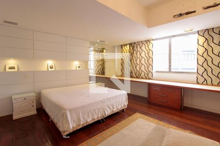 Apartamento para alugar com 174m², 3 quartos e 2 vagasQuarto 2 suíte