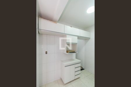 Apartamento para alugar com 44m², 1 quarto e sem vagaCozinha - Armários