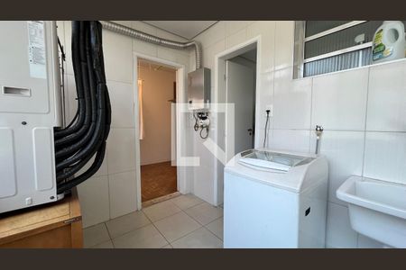 Apartamento à venda com 174m², 3 quartos e 1 vagaÁrea de Serviço