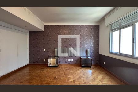 Apartamento à venda com 174m², 3 quartos e 1 vagaSuíte