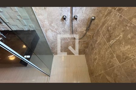 Apartamento à venda com 174m², 3 quartos e 1 vagaBanheiro da Suíte