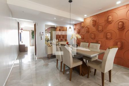 Casa para alugar com 125m², 3 quartos e 3 vagas Casa para alugar com 125m², 3 quartos e 3 vagasCozinha