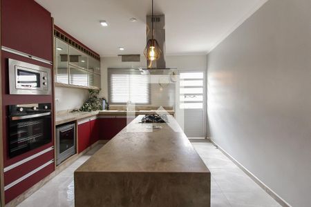 Casa para alugar com 125m², 3 quartos e 3 vagas Casa para alugar com 125m², 3 quartos e 3 vagasCozinha