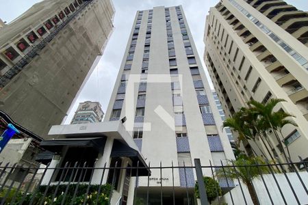 Apartamento para alugar com 105m², 1 quarto e 1 vagaFachada