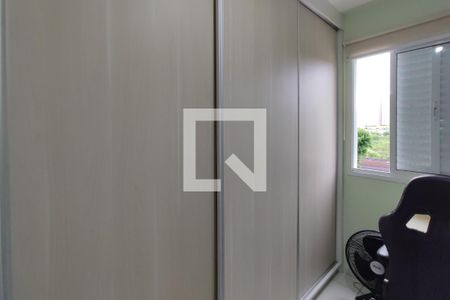 Apartamento à venda com 76m², 3 quartos e 2 vagasQuarto 3