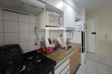 Apartamento à venda com 76m², 3 quartos e 2 vagasCozinha