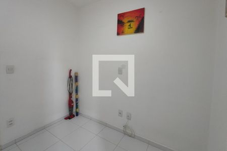 Apartamento à venda com 76m², 3 quartos e 2 vagasQuarto 2