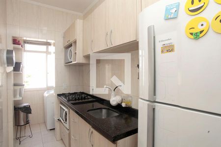 Apartamento à venda com 78m², 3 quartos e sem vagaCozinha + Área de Serviço