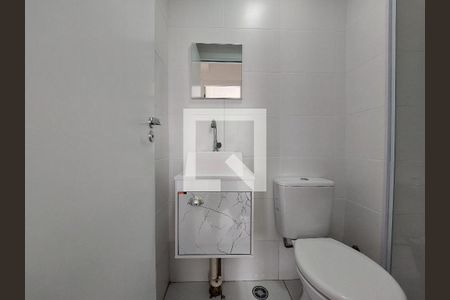 Apartamento para alugar com 36m², 2 quartos e sem vaga Apartamento para alugar com 36m², 2 quartos e sem vagaBanheiro