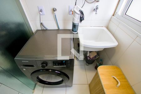 Apartamento à venda com 58m², 3 quartos e 1 vaga Apartamento à venda com 58m², 3 quartos e 1 vagaÁrea de serviço