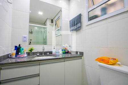 Apartamento à venda com 58m², 3 quartos e 1 vaga Apartamento à venda com 58m², 3 quartos e 1 vagaBanheiro