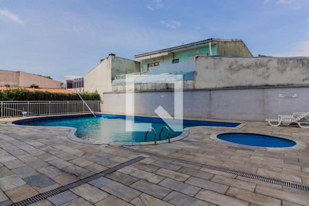 Apartamento à venda com 58m², 3 quartos e 1 vaga Apartamento à venda com 58m², 3 quartos e 1 vagaÁrea comum - Piscina