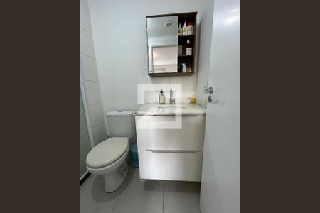Apartamento à venda com 27m², 1 quarto e sem vagaBanheiro