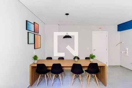 Apartamento à venda com 27m², 1 quarto e sem vagaÁrea comum - Salão de festas