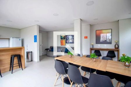 Apartamento à venda com 27m², 1 quarto e sem vagaÁrea comum - Salão de festas