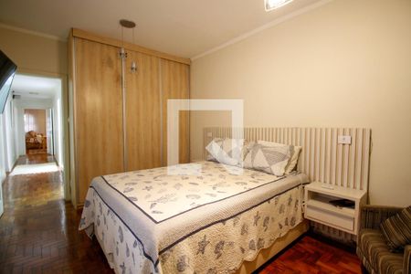 Casa à venda com 223m², 4 quartos e 2 vagas Casa à venda com 223m², 4 quartos e 2 vagasQuarto 4