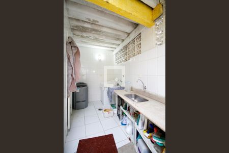 Casa à venda com 223m², 4 quartos e 2 vagas Casa à venda com 223m², 4 quartos e 2 vagasÁrea de Serviço