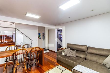 Sala de casa de condomínio à venda com 3 quartos, 142m² em Vila São Silvestre, São Paulo