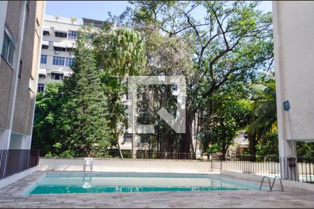 Apartamento à venda com 100m², 2 quartos e 1 vagaÁrea comum - Piscina