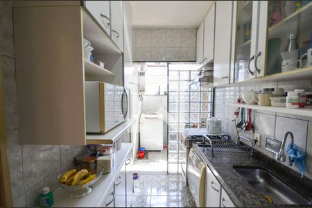 Apartamento à venda com 100m², 2 quartos e 1 vagaCozinha