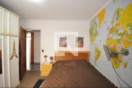 Casa à venda com 712m², 5 quartos e 6 vagasSuíte 2