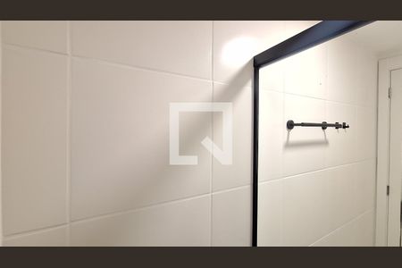 Apartamento à venda com 35m², 2 quartos e sem vagaDetalhe do banheiro