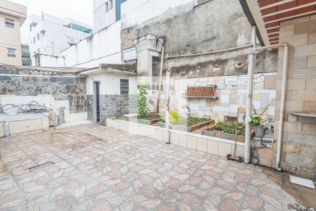 Casa à venda com 360m², 5 quartos e sem vagaQuintal