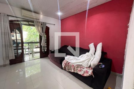 Casa para alugar com 65m², 2 quartos e 1 vagaSala