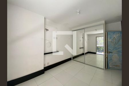 Apartamento à venda com 160m², 3 quartos e 2 vagas Apartamento à venda com 160m², 3 quartos e 2 vagasQuarto 2
