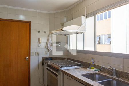 Apartamento à venda com 190m², 3 quartos e 3 vagasCozinha