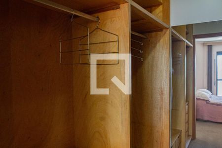 Apartamento à venda com 190m², 3 quartos e 3 vagasCloset da suíte 3