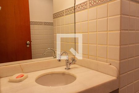 Apartamento à venda com 190m², 3 quartos e 3 vagasLavabo