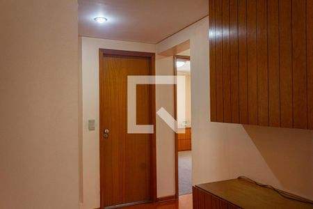 Apartamento à venda com 190m², 3 quartos e 3 vagasHall