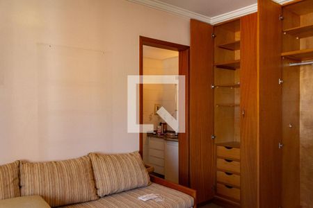 Apartamento à venda com 190m², 3 quartos e 3 vagasSuíte 2
